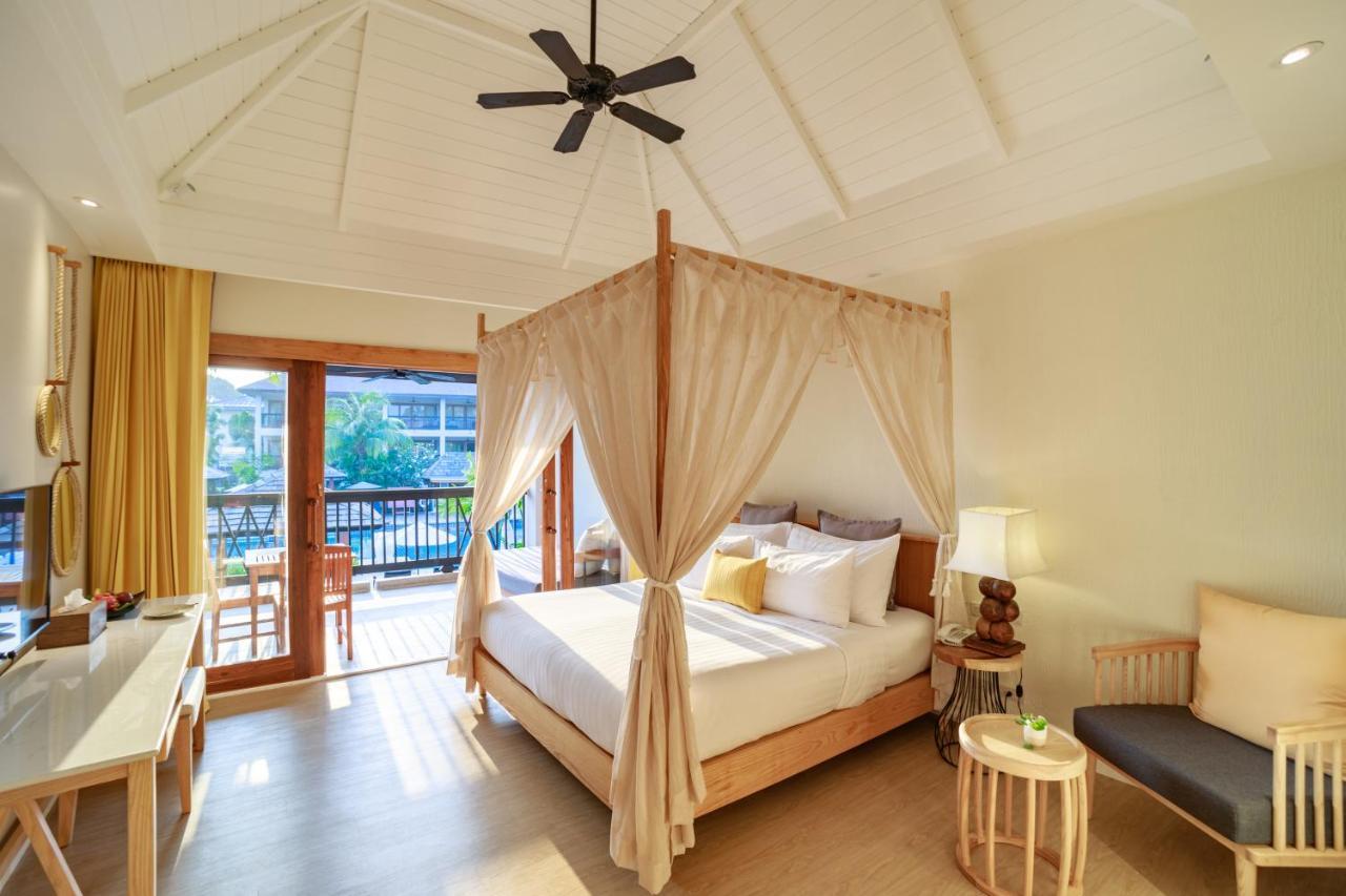 Habitación Tropical con dosel